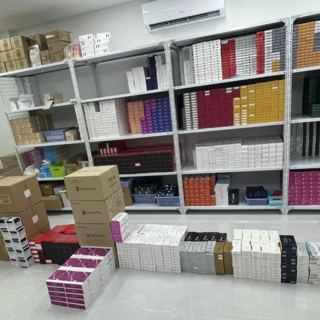 About Us 1 Warehouse Shelves